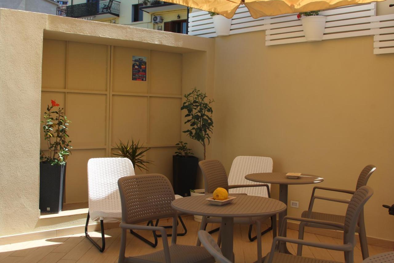 Don Francisco Rooms Tropea Exterior foto